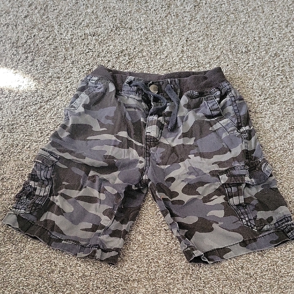 Boy's Gray Camo Cargo Shorts